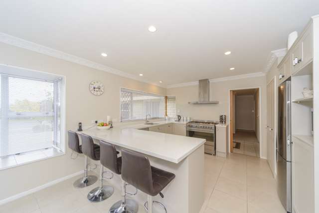 126 John F Kennedy Drive Milson_4