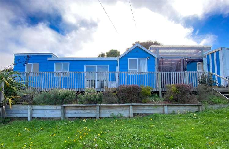 38 Esplanade Kaka Point_4