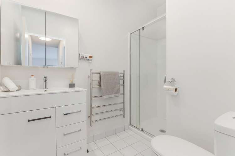 94/7 Kelvin Hart Drive East Tamaki_7