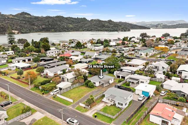 FREEHOLD Coastal Charm & Lots of Potential!