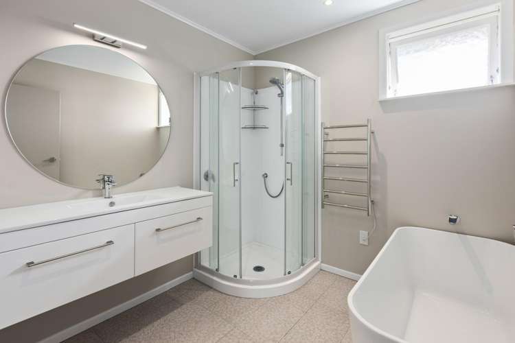 17 Moult Street Titahi Bay_10