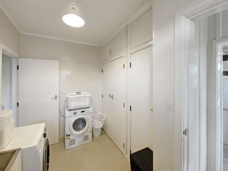 8 Feltham Street Hunterville_12