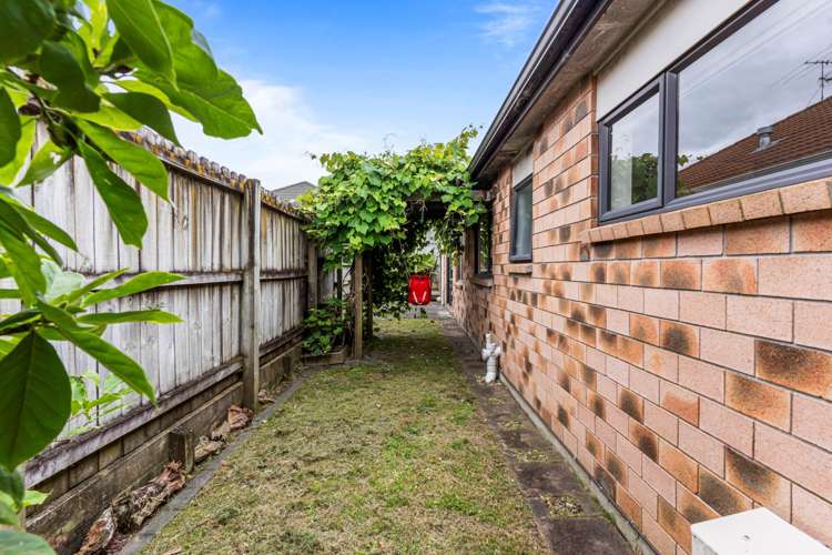 15 Mandival Avenue Flat Bush_14