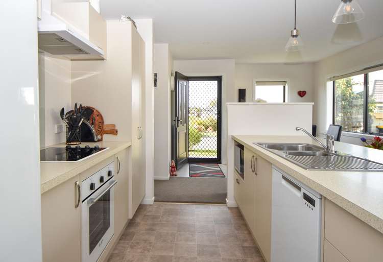 65 Ashmore Park Road Carterton_4