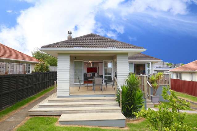 57 Waipani Road Te Atatu Peninsula_1