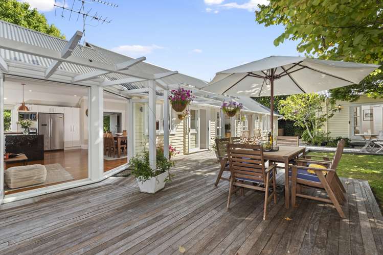 16 Bridge View Road Birkenhead_7