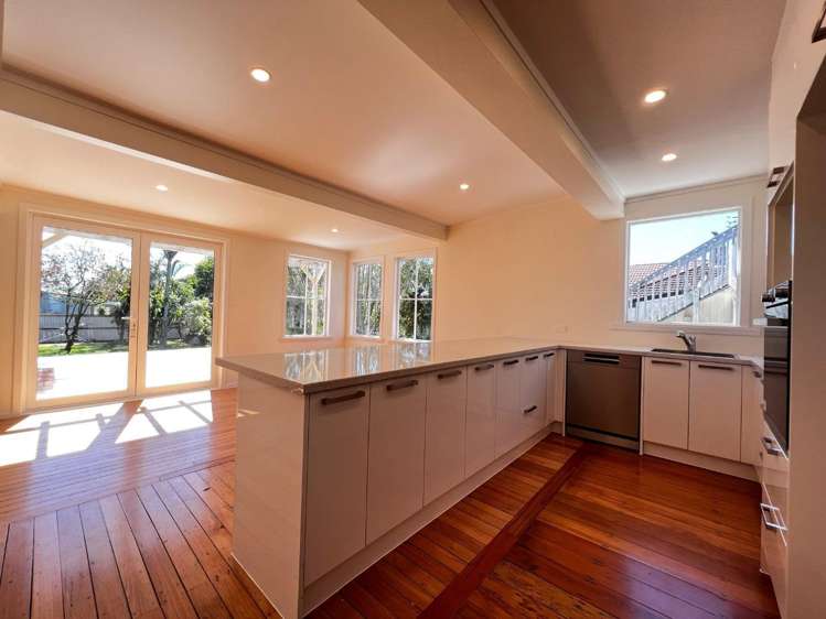 54 Calliope Road Devonport_7