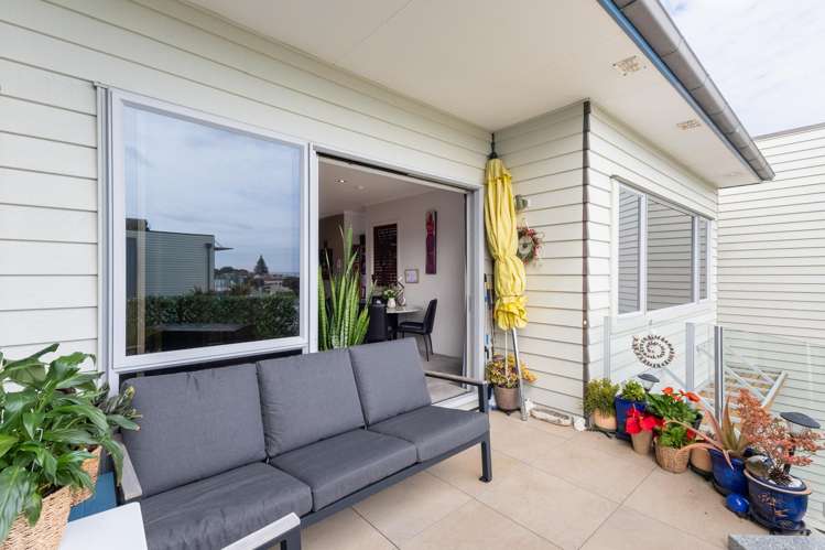 30/4 Seaview Road Paraparaumu Beach_11