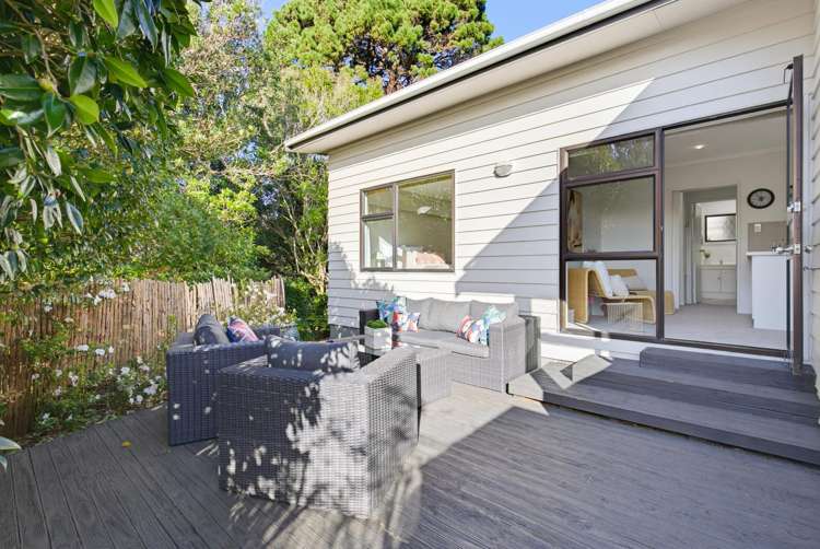 21 Caesars Place Churton Park_32