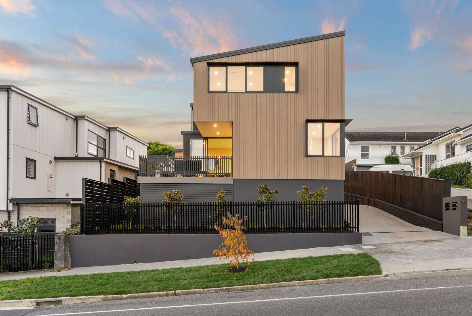 92D Melanesia Road Kohimarama Auckland City Houses for Sale One