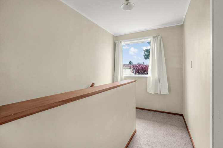 1 & 3/48E Merton Street Trentham_7