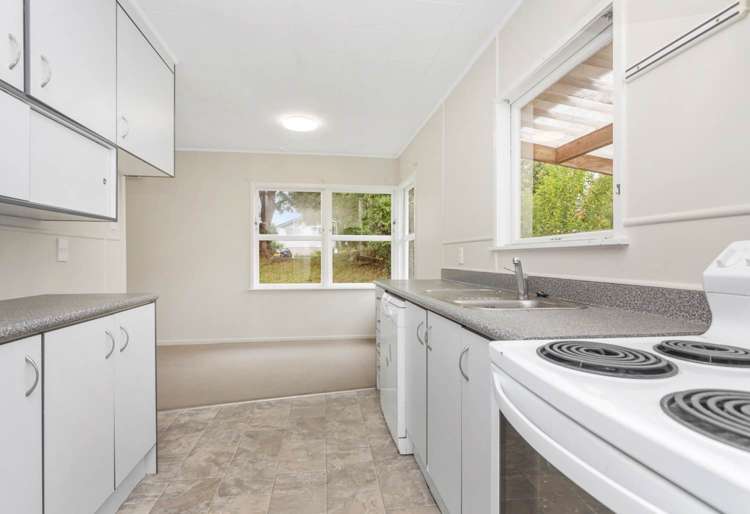 6 Shona Place Henderson_7