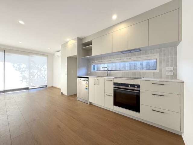 3/46 Taikata Road Te Atatu Peninsula_2