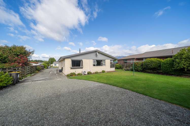 6 Kepler Place Te Anau_33