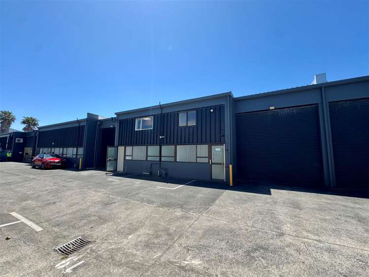 Unit 3 & 4, 18 Andrew Baxter Drive Mangere_0