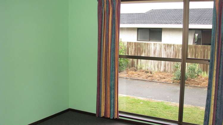 20 Glassey Drive Allenton_16