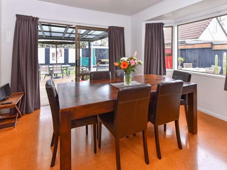 7 Idesia Place Totara Heights_7