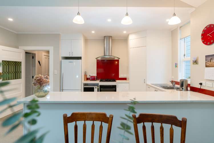 23 Naughton Terrace Kilbirnie Wellington City Houses for Sale