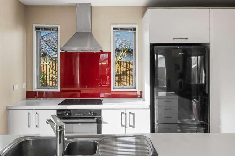 16 St Adela Place Woolston_3