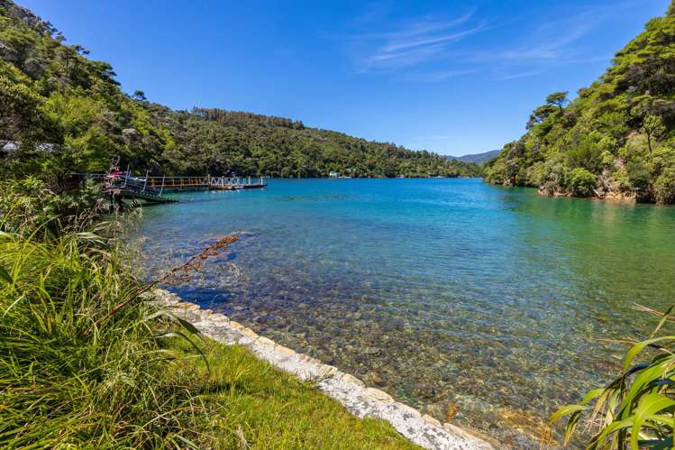 - Ruakaka Bay Marlborough Sounds_20