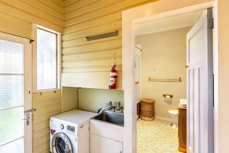 33 Bowling Road Greenmeadows_18