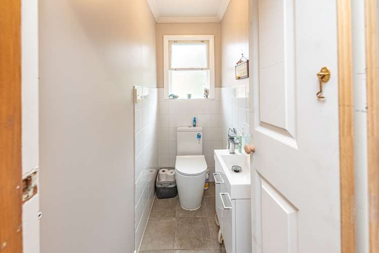 31 Brassey Road Saint Johns Hill_21