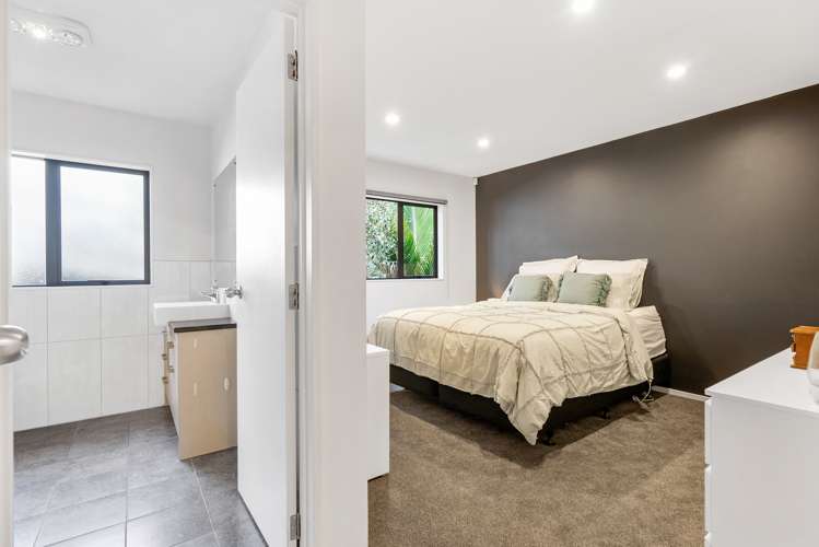 6c Cronin Place Beach Haven_10