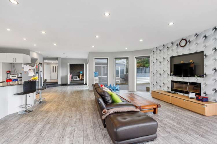 11 Silkwood Crescent Karaka_7