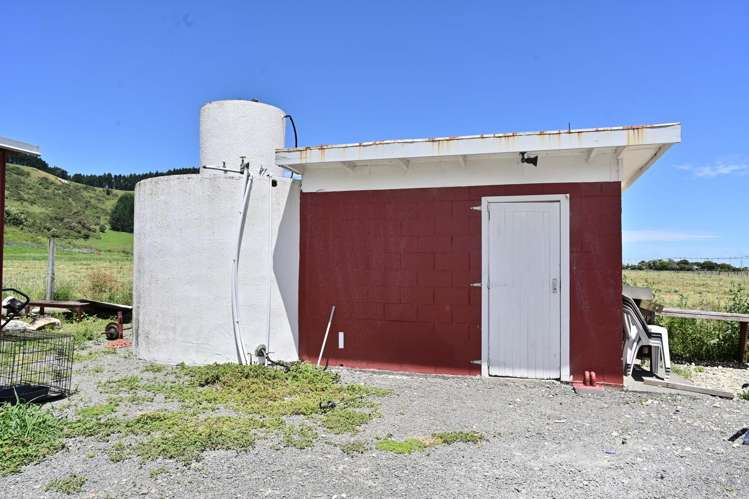 12A Weld Street Māhia Beach_17