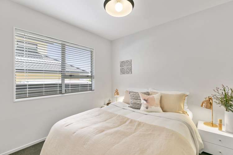 74 Kentwood Drive Woodridge_15