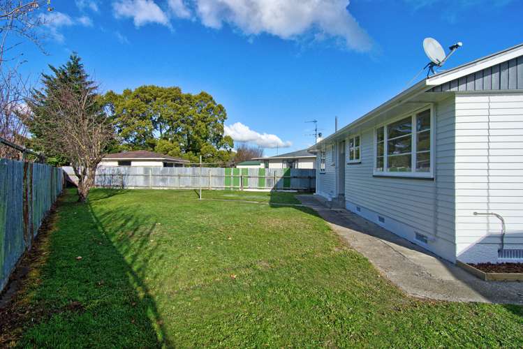 15 Jones Place Masterton_20