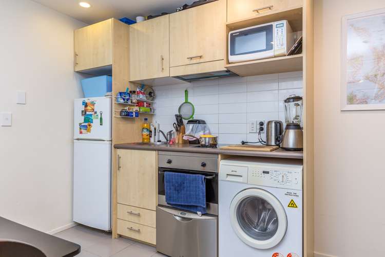 4b/23 Emily Place Auckland Central_9