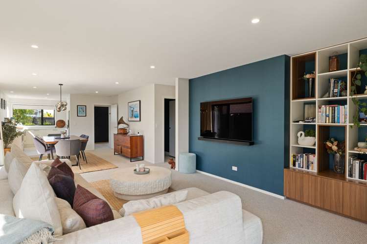 55 Probert Crescent Chartwell_10