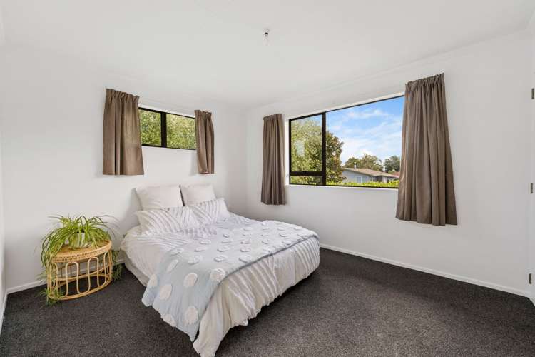 2 Holland Grove Richmond Heights_8