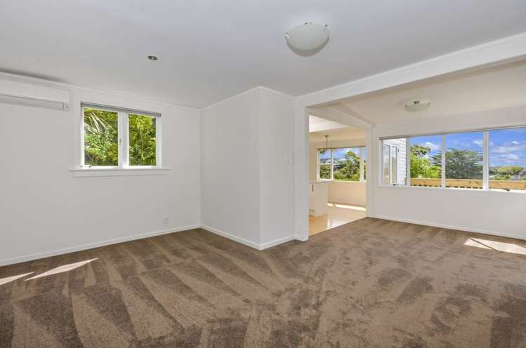 15 Mizpah Road Waiake_12