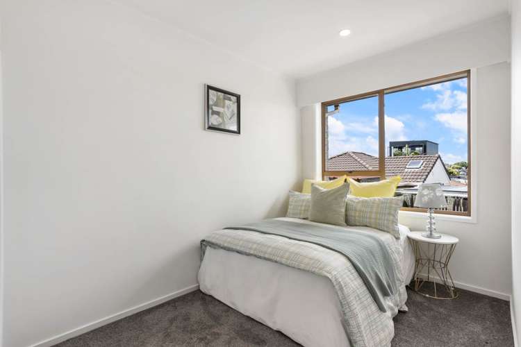 2/67A Roberton Road Avondale_5