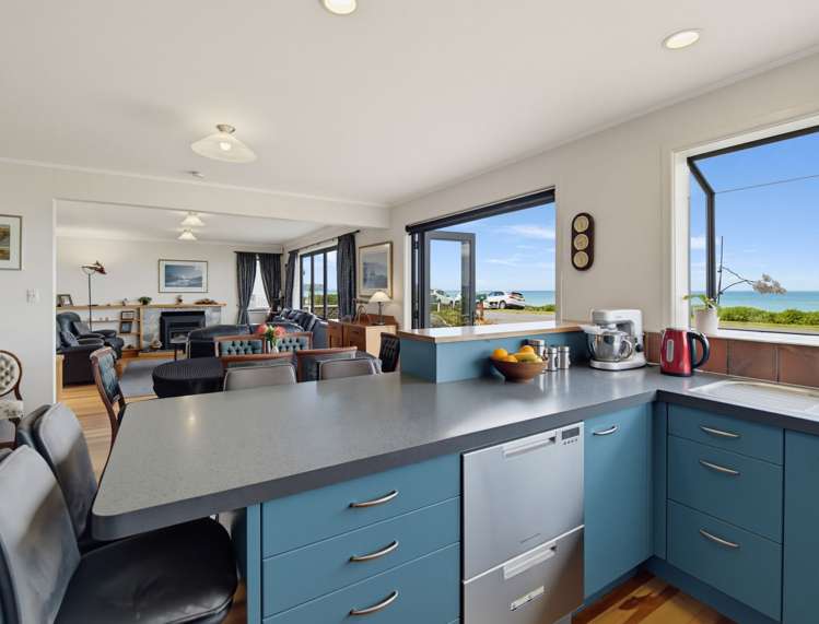 202 Whirinaki Road Bay View_9