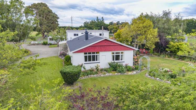 677 Woodstock Road Burnt Hill_21