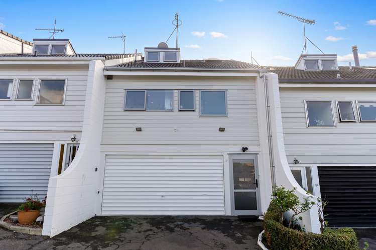 9 Richard Farrell Avenue Remuera_14