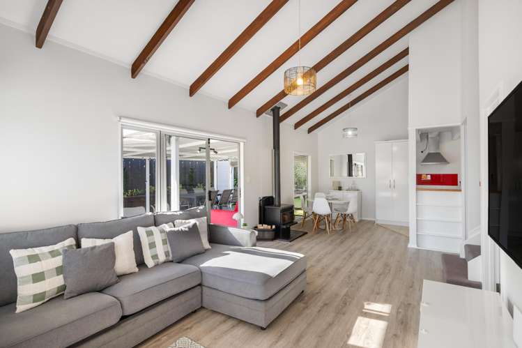 1/18 Cairngorm Place Highland Park_1