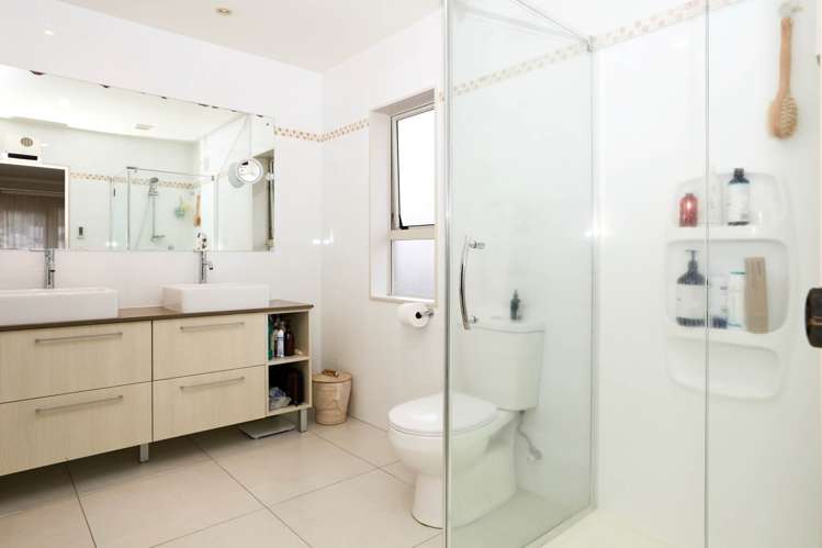 17 Tihi Street Stonefields_7