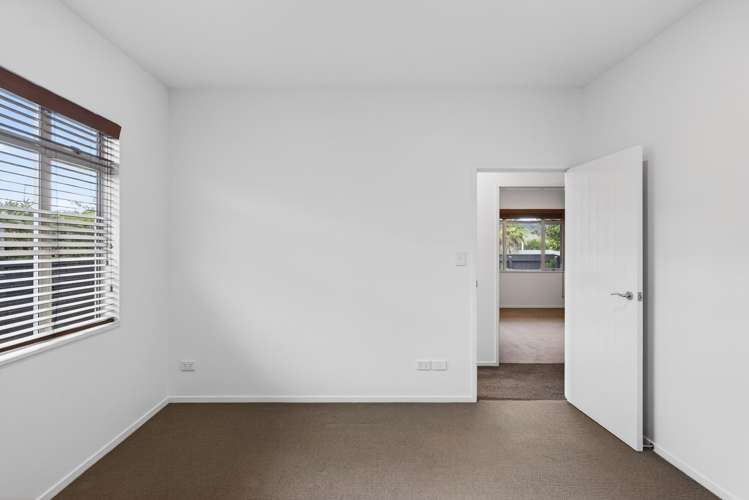 96 Awapuni Road Awapuni_16