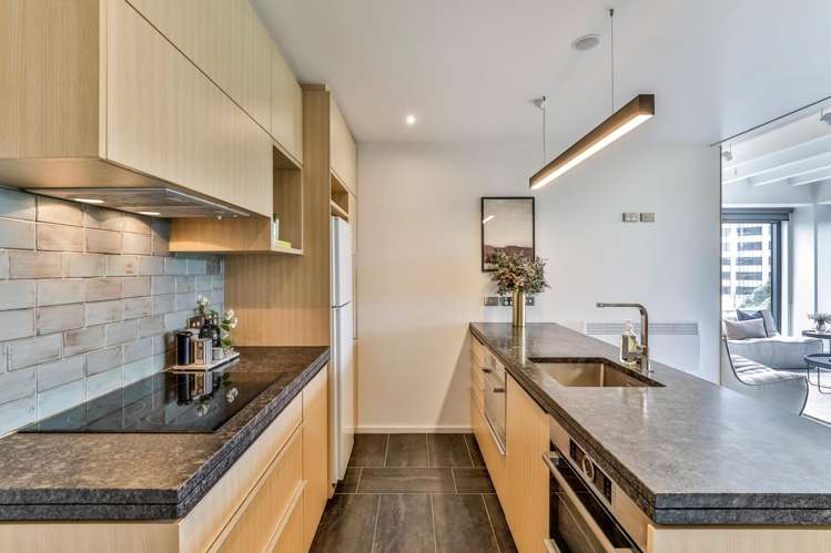 402/103 Symonds Street Grafton_5