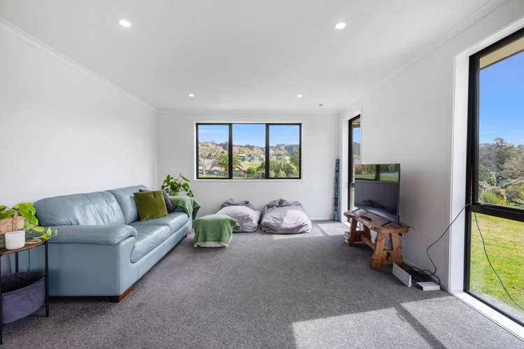 14 Riversong Road Kauri_15