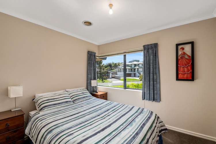 2 Claremont Rise Levin_13