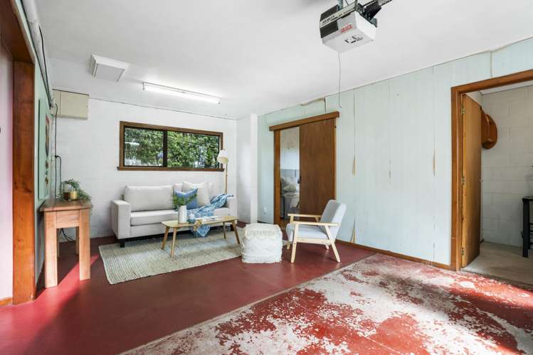 6 Higham Ferrers Place Red Beach_10