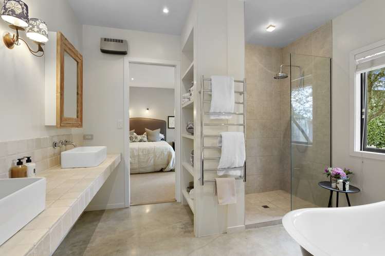 325 Purchas Road Amberley_16