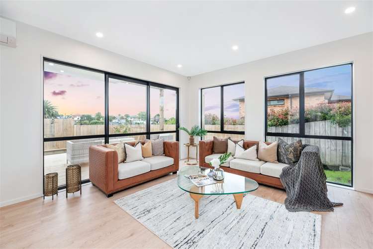 14 Matau Rise Te Atatu Peninsula_4