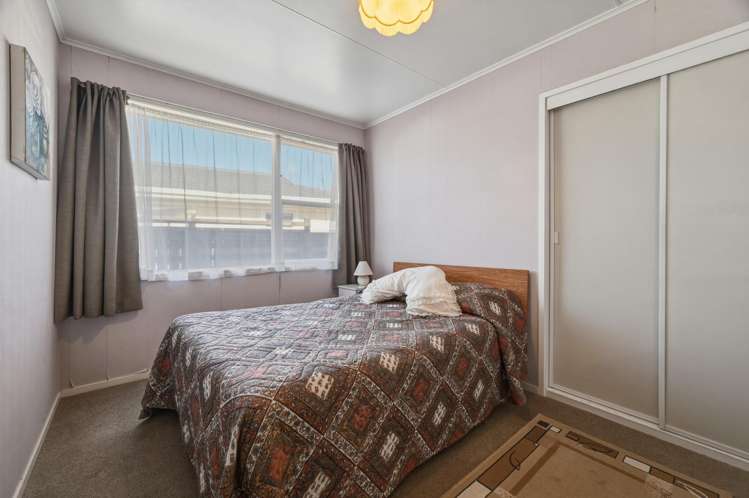 18 Alison Street Mangakakahi_11