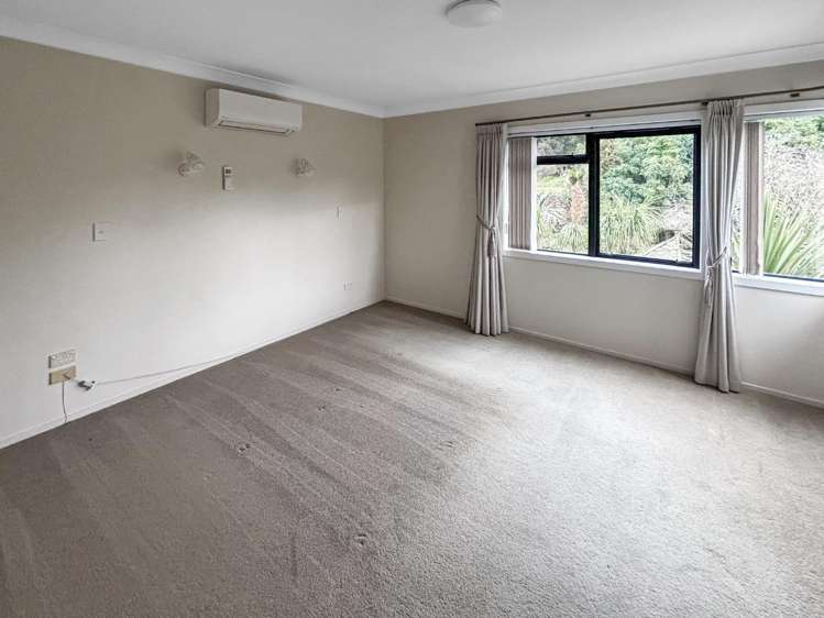 162 Carlton Street 1048_5